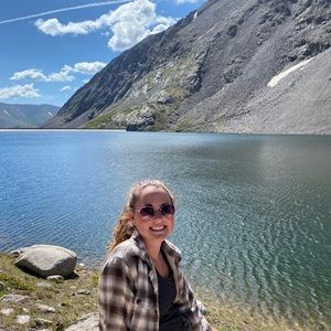 Meet your Posher, Tess